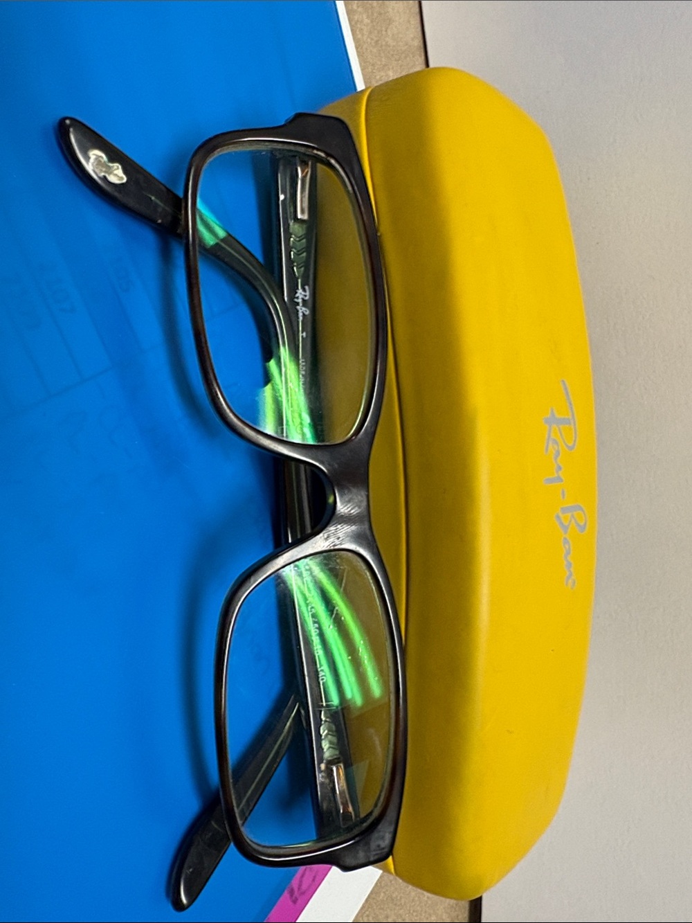 Ray-Ban tortoise shell Frame prescription glasses with Yellow Case